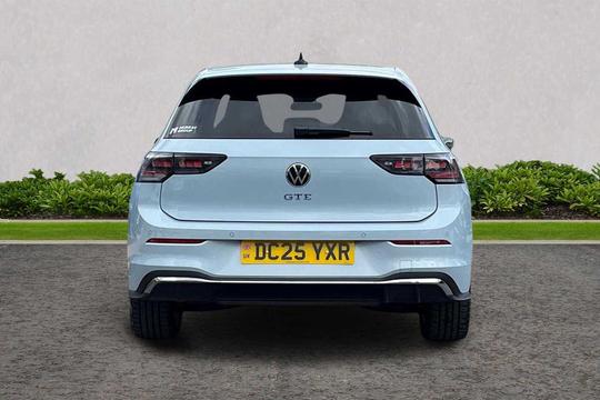Volkswagen Golf Photo modix-1879189d528aebae197b832040f33ce7b4e372e1.jpg