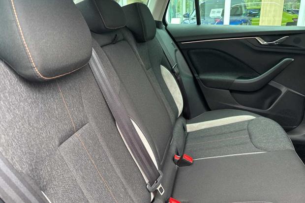 Used Skoda Kamiq CU74RZG 11