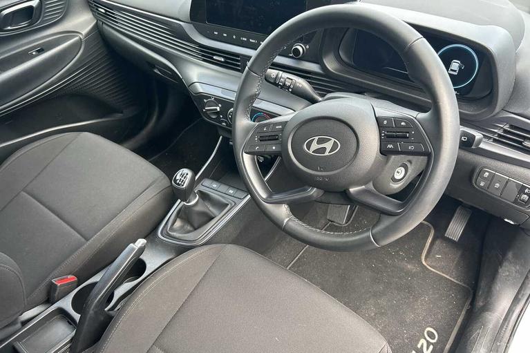 Used Hyundai i20 WR75HMK 6