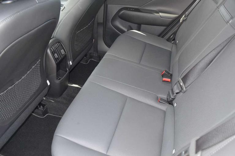 Used Hyundai KONA GX26YCR 13