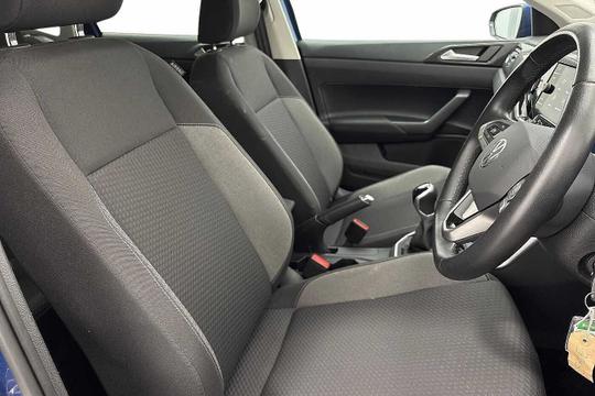 Volkswagen Polo Photo modix-1d1661a630c6783351e8bddf643ec06aa505c9aa.jpg