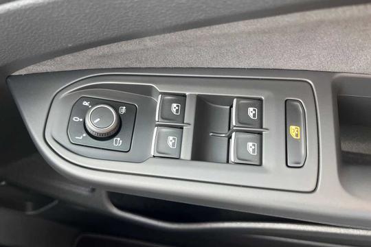 Volkswagen Golf Photo modix-1f8a97330e6877be798524e12516da851a6d87b0.jpg