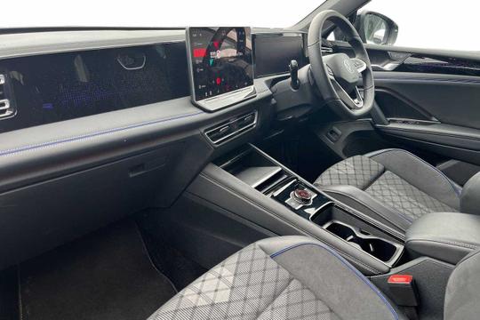 Volkswagen Tiguan Photo modix-1f9b3b8ee48a74e98de910678eecfac0a80982d5.jpg