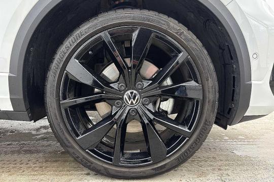 Volkswagen T-roc Photo modix-1ff204f6f6b2c9a492cc563ee12eaa8b68ccc23a.jpg