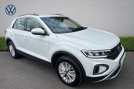 Used 2022 Volkswagen T-roc 1.5 TSI Life 5dr DSG at Martins Group