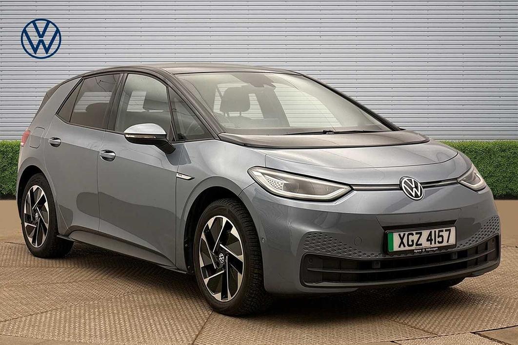 Volkswagen ID.3 150kW Family Pro Performance 58kWh 5dr Auto **EAST DERRY ALLOYS**