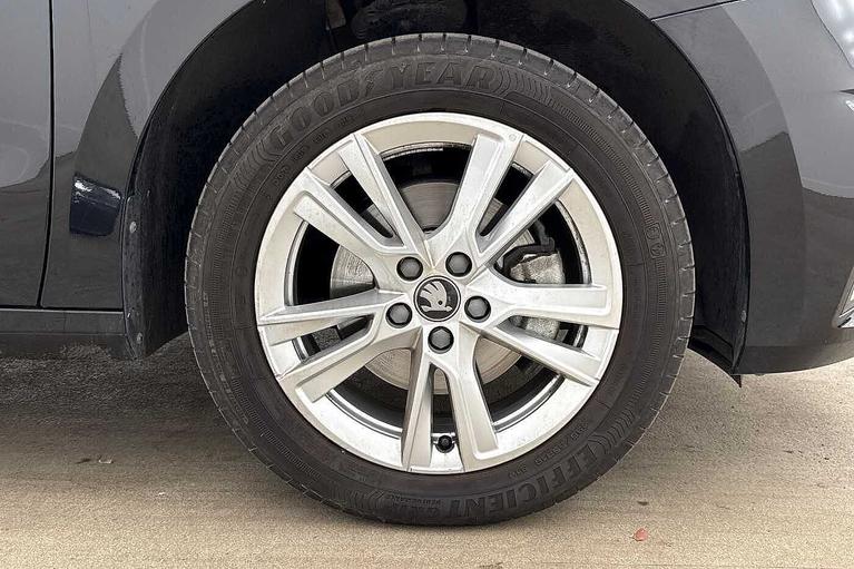 Used Skoda Fabia KR75WBE 5