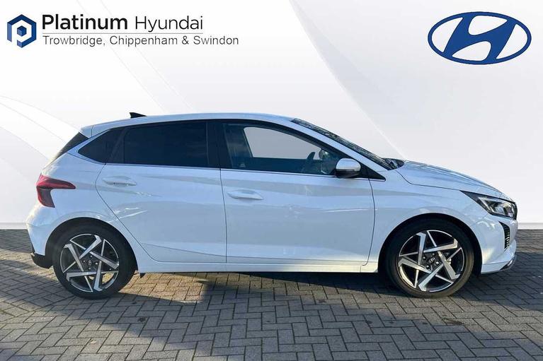 Used Hyundai i20 WO25OSU 5