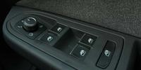 Volkswagen Golf Photo 16