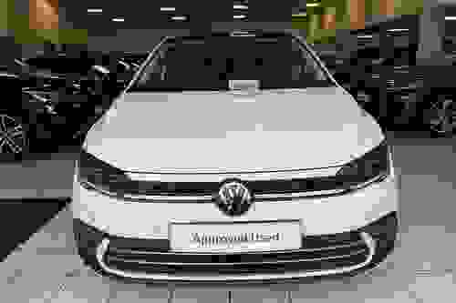 Volkswagen Polo Photo modix-25f74f8768cce3943d36caeac335765b4ff65606.jpg