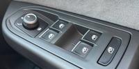 Volkswagen Golf Photo 16