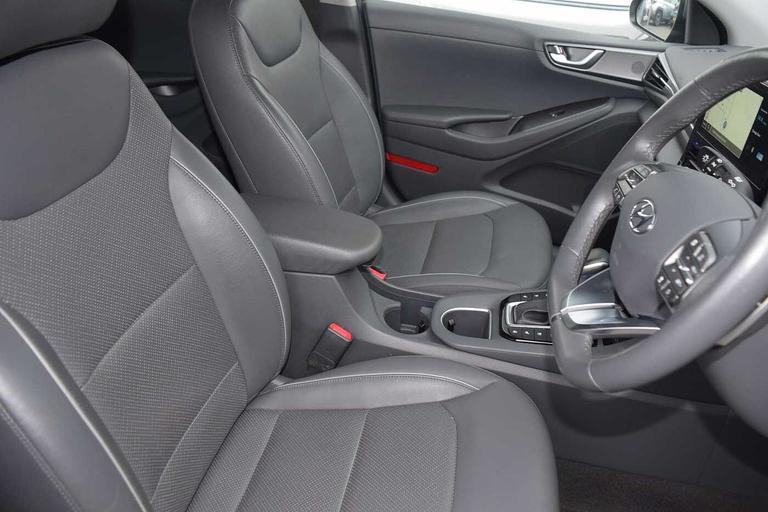 Used Hyundai IONIQ FL20RGU 18