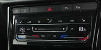 Volkswagen T-ROC Photo 13