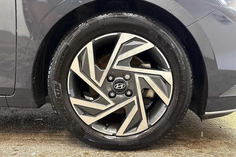 Used Hyundai i20 EK25UXN 9
