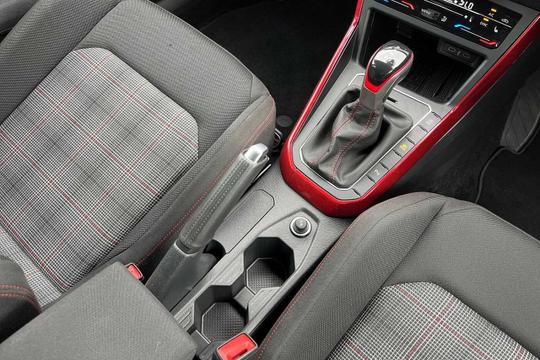 Volkswagen Polo Photo modix-27cc7734a443dd750ecd7207e964ff0b9243a54a.jpg