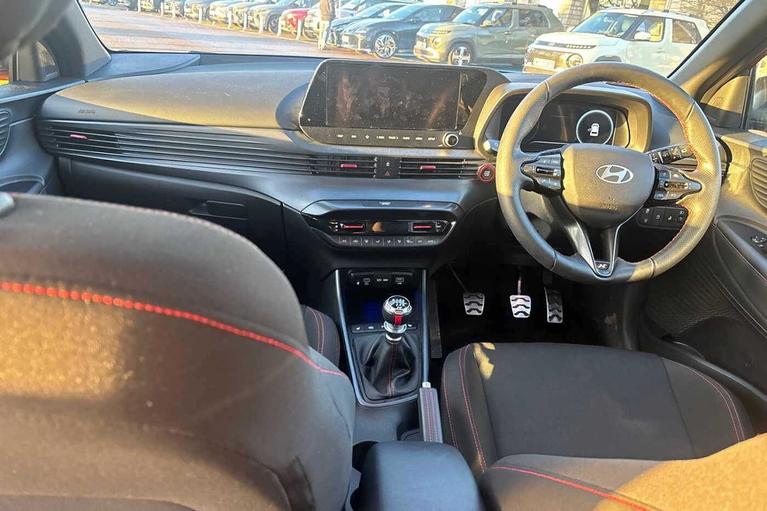 Used Hyundai i20 WO25YTE 4