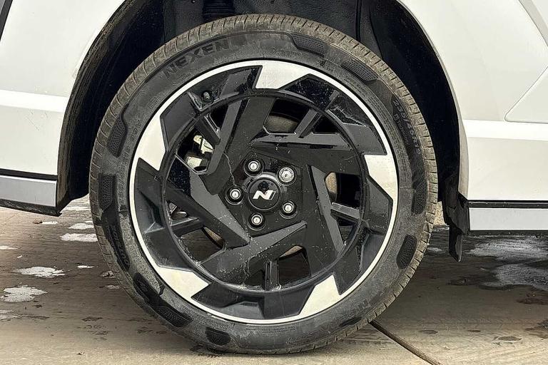 Used Hyundai KONA EN75YAW 9