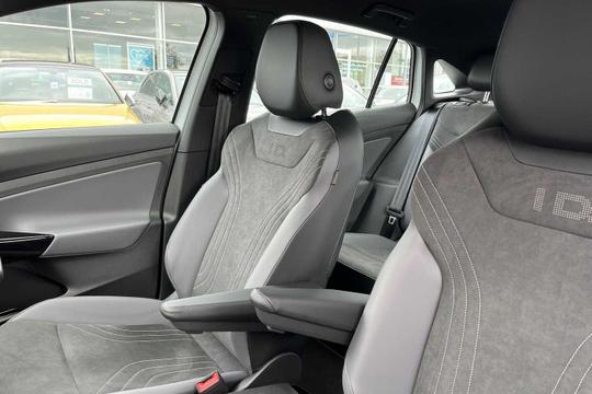 Volkswagen ID.5 Photo modix-2944268a74f1baca1cd22238aeaee8c075155e8a.jpg