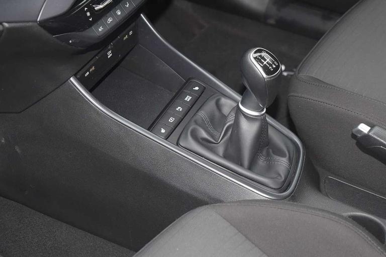Used Hyundai i20 GY23WPV 12