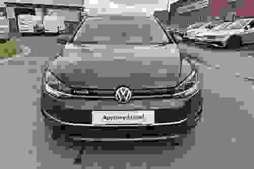 Volkswagen Golf Photo modix-2a12b420136d5ab3d935340ef1c4b9e6922f1ab2.jpg