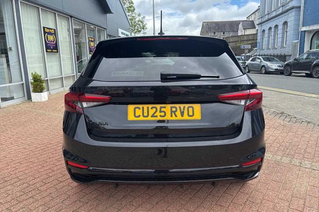 Used Skoda Fabia CU25RVO 8