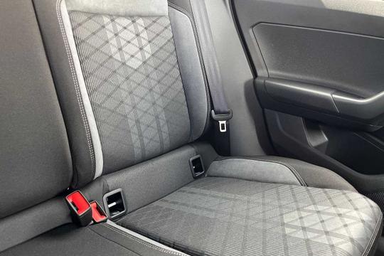 Volkswagen Polo Photo modix-2a7b92e2ecf4c4ed93e3444593548cd055e1a79d.jpg