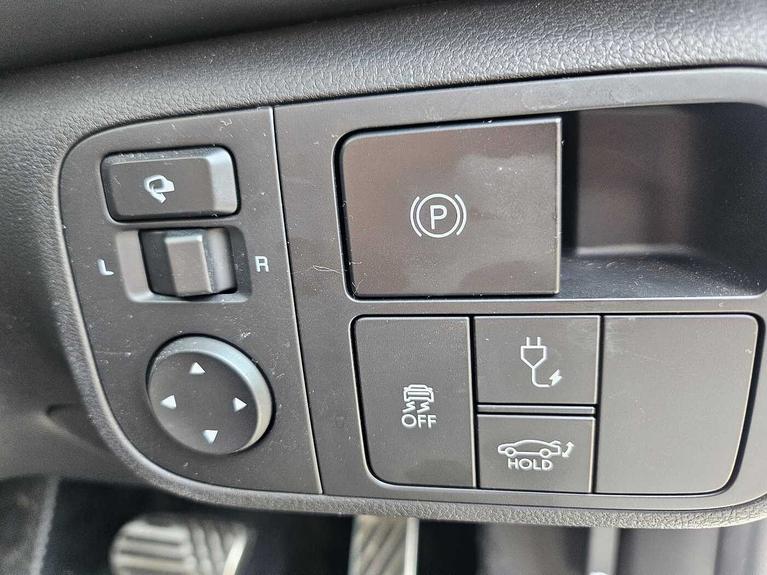 Used Hyundai IONIQ 6 WM75USS 19