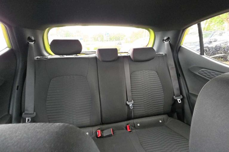 Used Hyundai i10 WM74CDV 8