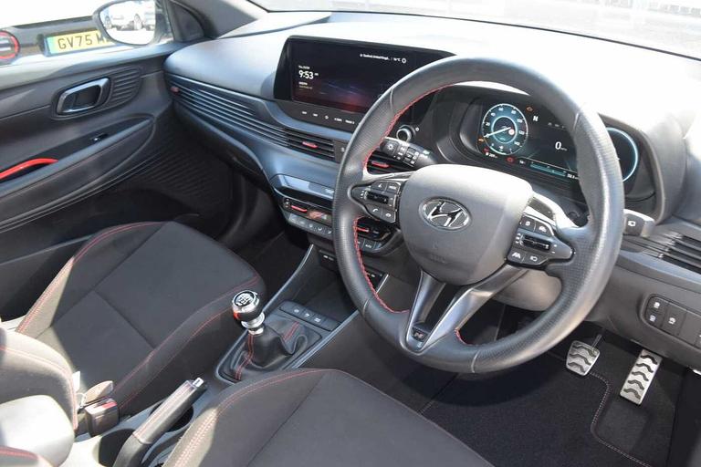 Used Hyundai i20 WN72OVW 16
