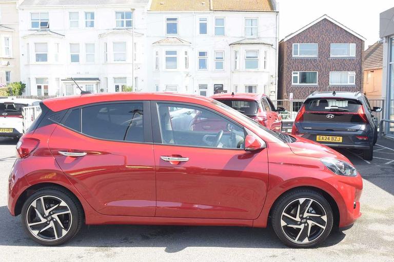 Used Hyundai i10 AU73WHP 7