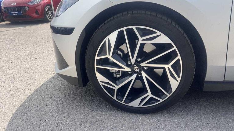 Used Hyundai Ioniq 6 WU25NMZ 9