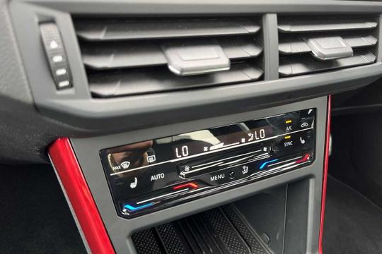 Volkswagen Polo Photo modix-305dd219d08e613b308dd8cec9c7963d13a7b51e.jpg