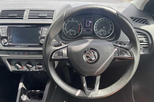 Used Skoda Fabia Estate CU69SXL 18