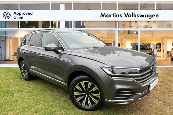 Used 2020 Volkswagen Touareg 3.0TDI (286ps) SEL Tech 4Motion 5dr **INNOVISION COCKPIT** at Martins Group