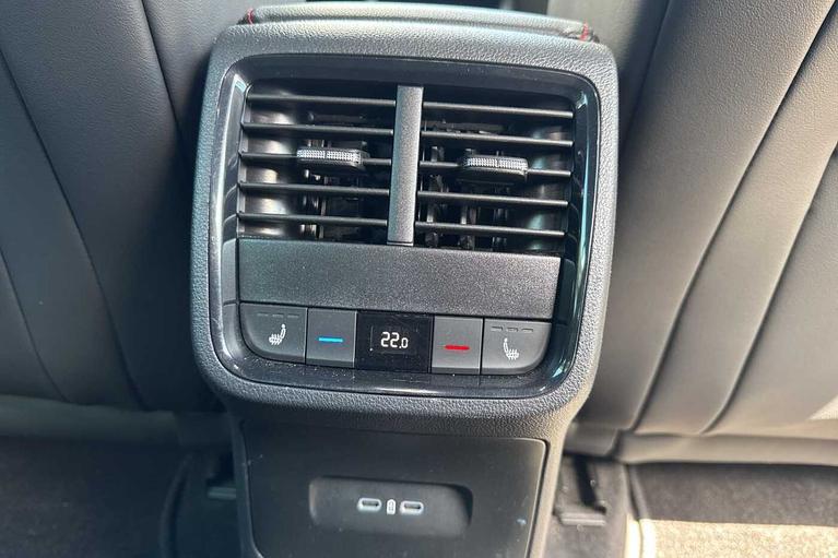 Used Skoda Octavia WU73UPM 14