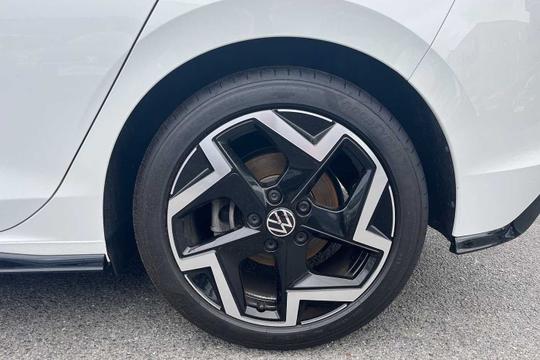 Volkswagen Golf Photo modix-3540b8af6c980982c616fe043ef92eca2ee9fc4e.jpg