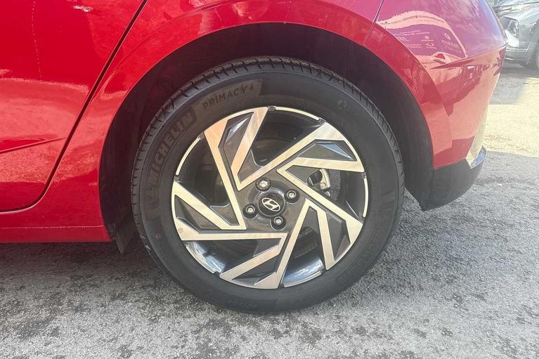 Used Hyundai i20 WV25CJZ 9