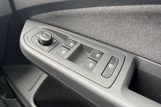 Volkswagen Golf Photo modix-366c84d81d1c65390f20f2ae4af4b3efe3879c19.jpg