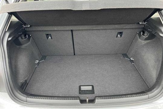 Volkswagen Polo Photo modix-36731efc9ca6cdd3333bd73f47aff9ab811fc105.jpg