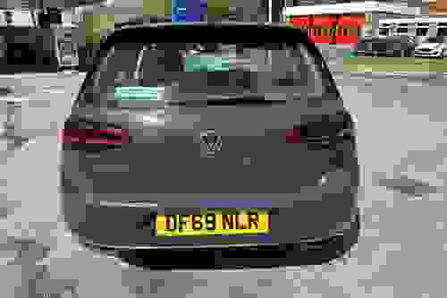 Volkswagen Golf Photo modix-37974dff75a4dd682eec6004a75e95795462b87f.jpg