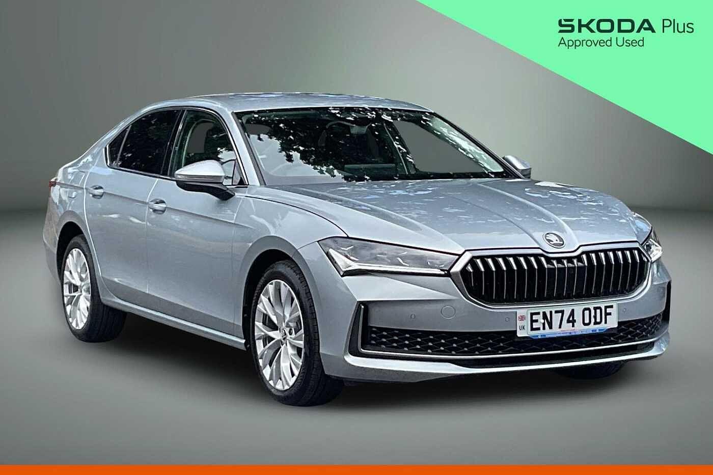 2025 SKODA SUPERB