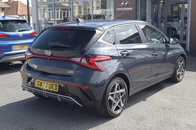 Used Hyundai i20 GV73UED 8