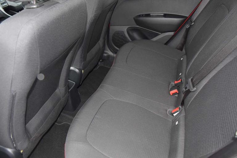 Used Hyundai i10 WR23XXA 15