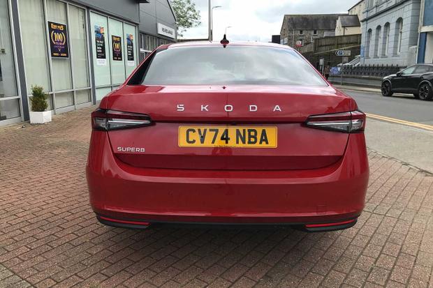 Used Skoda Superb CV74NBA 8
