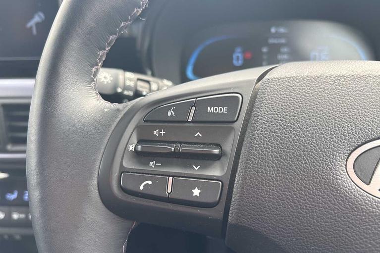 Used Hyundai i10 WN73TTE 26