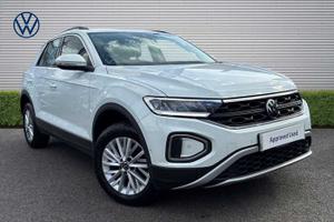 Used 2023 Volkswagen T-roc 1.5 TSI Life 5dr DSG Pure white