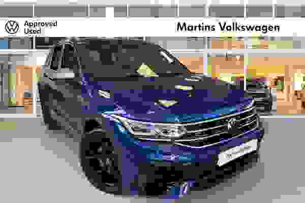 Used 2023 Volkswagen Tiguan PA R 2.0 TSI 320PS 7-speed DSG 4Motion 5 door Lapiz Blue at Martins Group