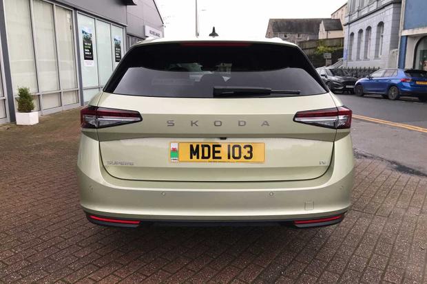 Used Skoda Superb Estate CV74WDC 8