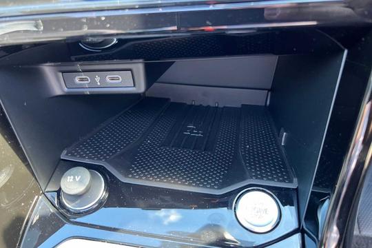 Volkswagen T-roc Photo modix-40d2625082909b2f6e32b833e8b6d3d818217f69.jpg
