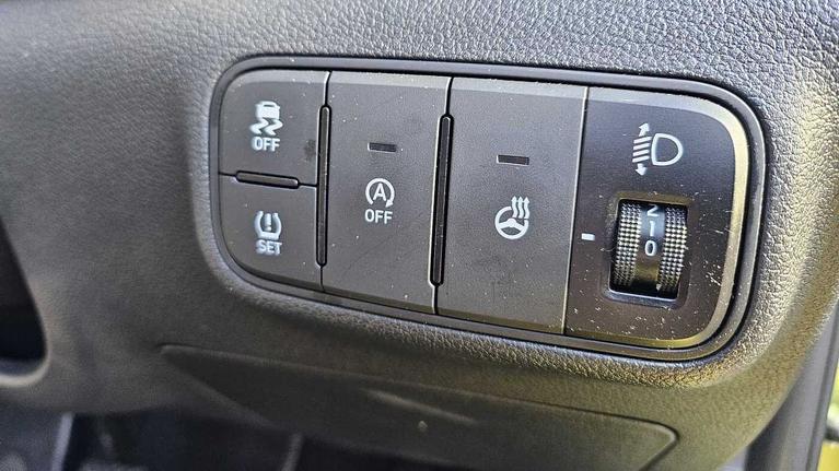 Used Hyundai i20 WM25PAO 16
